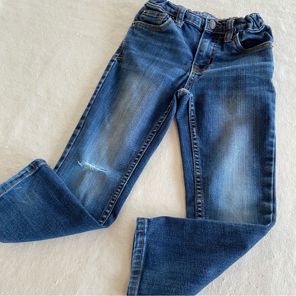 Cat & Jack and The Children’s Place Bundle of 5 Pairs of Size 5 and 5T Jeans - Picture 6 of 16